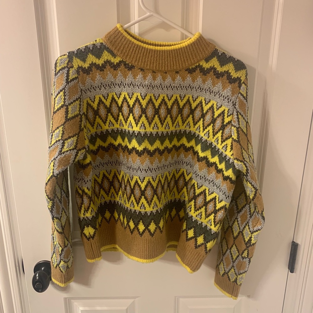 New no tag Zara sweater Size M